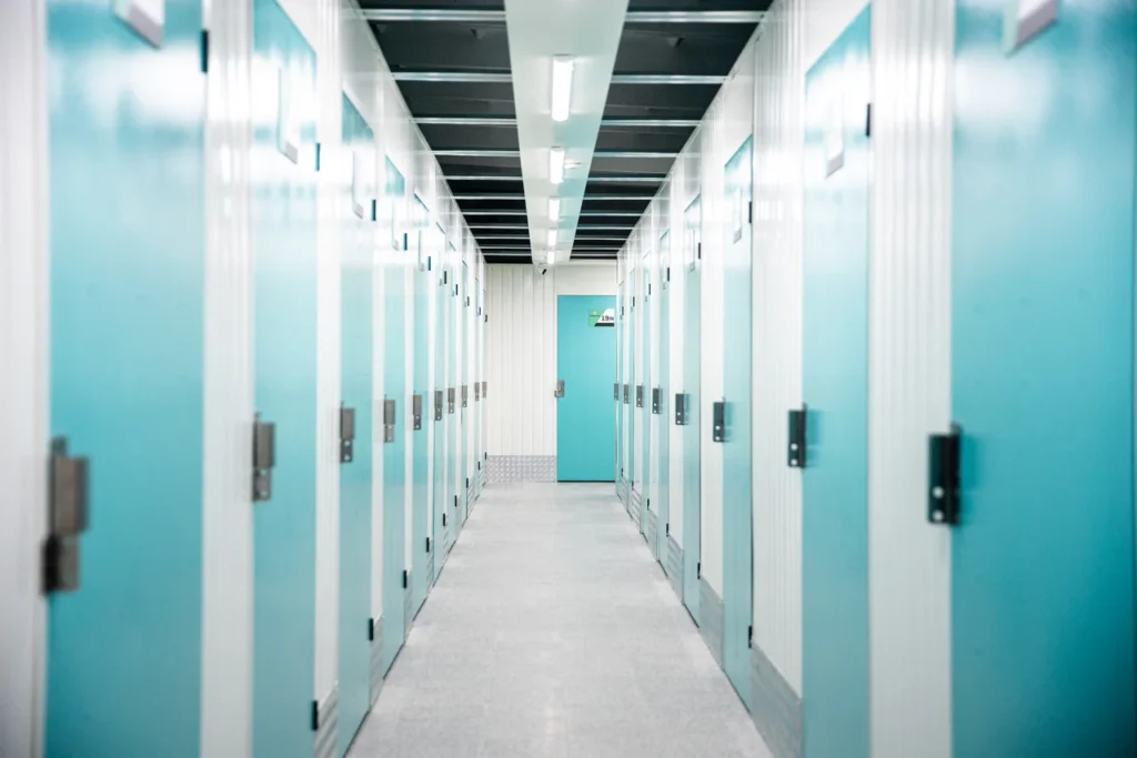 Schowek dla firmy – box self storage dla małego biznesu